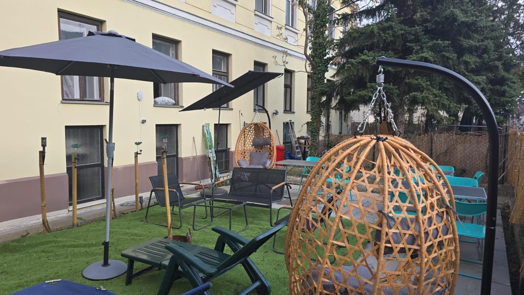 Affordable 1br Next To Millennium Tower Vienna